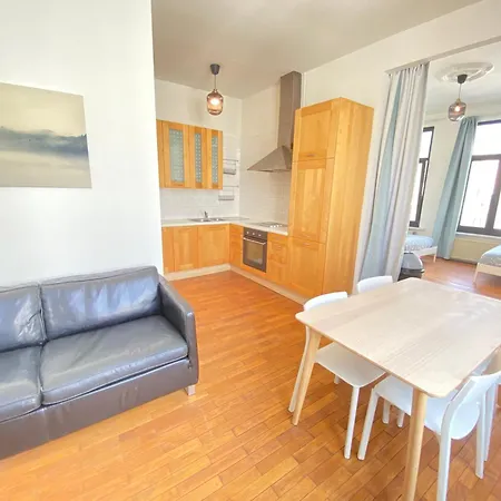 Apartment Authentic In The Center Of *