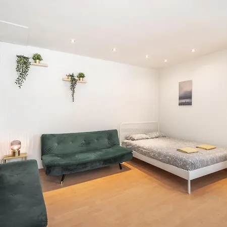 Apartment Authentic In The Center Of